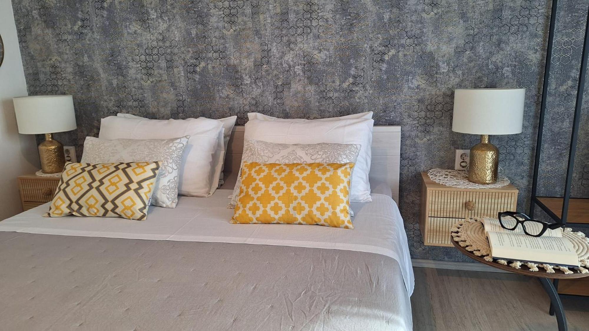 Apartments Teo 1 Хвар Экстерьер фото