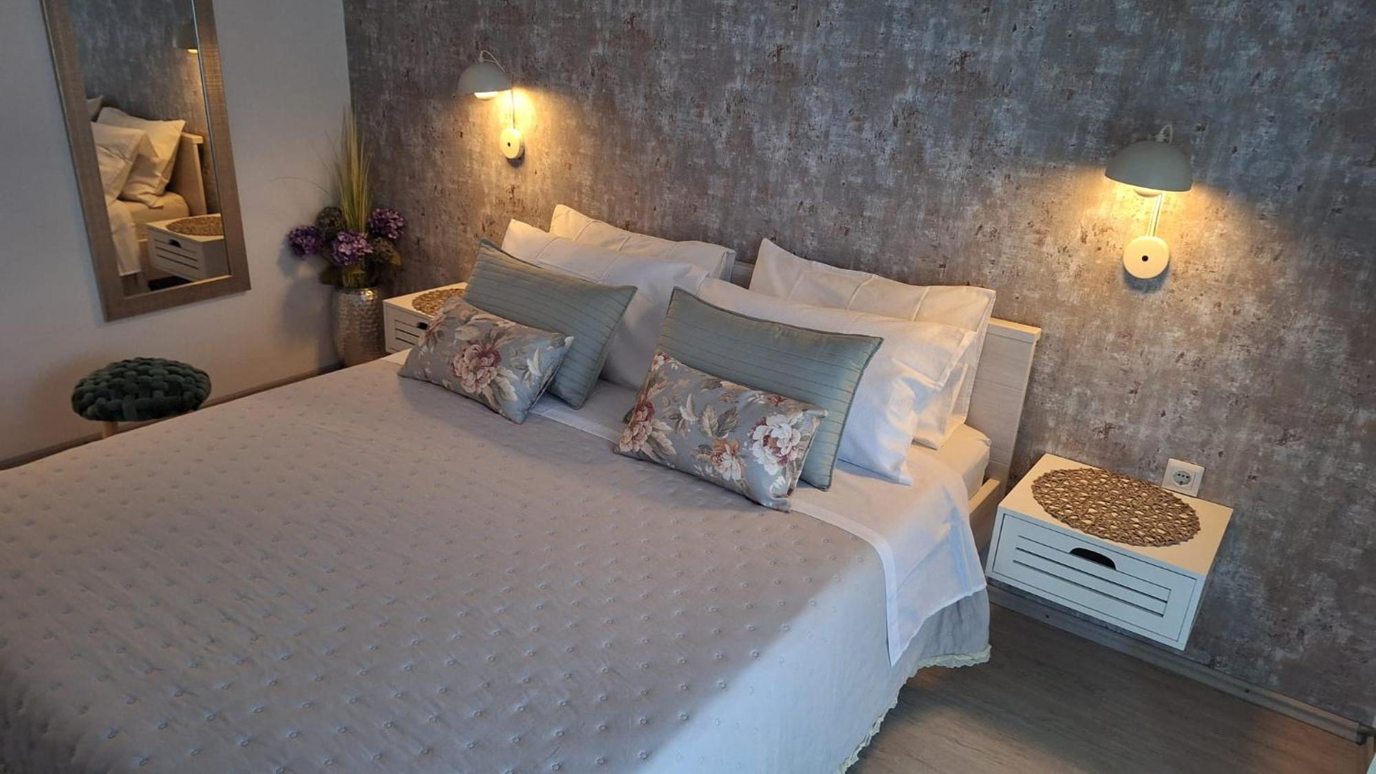 Apartments Teo 1 Хвар Экстерьер фото
